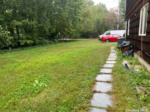 232 Pulaski Rd, Huntington Station NY  11746-1534 exterior