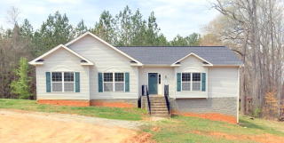 291 Glenora Dr, Clarksville, VA 23927-2572