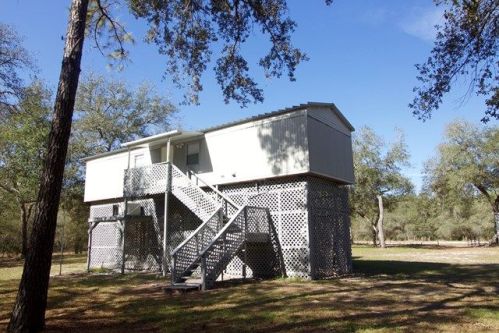 7639 6th St, Bell, FL 32619-2512