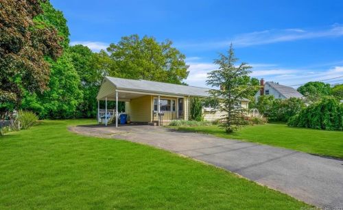 35 Keeney St, Manchester, CT 06040-6425