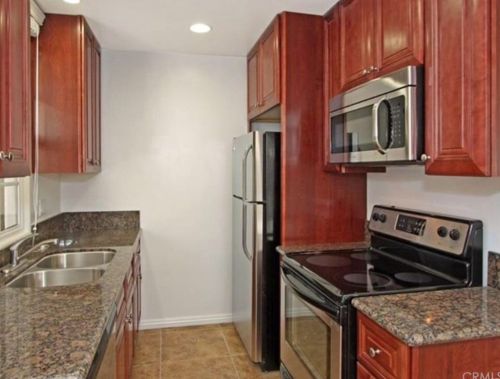 1216 Balboa Blvd, Newport Beach CA  92661-1420 exterior