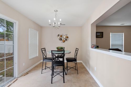 96 Shadow Moss Dr, Beaufort SC  29906-6000 exterior