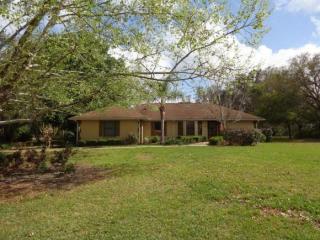 410 Olympia St, Hernando, FL 34442-4870
