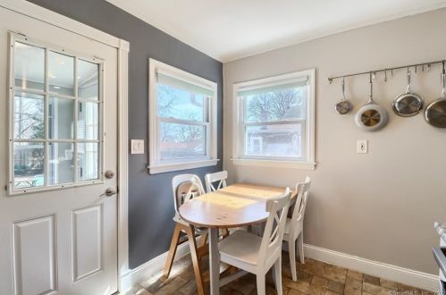 41 Albin Rd, Stamford CT  06902-5412 exterior