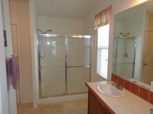 58 Havenview Ln, Oceanside CA  92056-4831 exterior