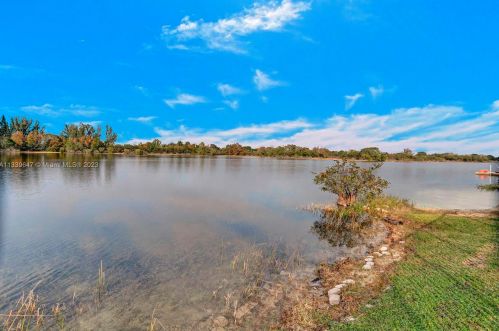 18125 21st St, Hollywood FL  33029-3030 exterior