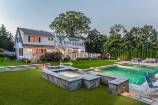 23 Bradford Rd, Scarsdale, NY 10583-7602