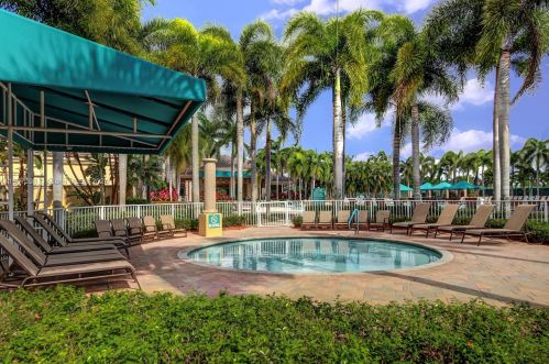 14350 11th St, Hollywood FL  33027-6148 exterior