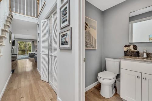 51 Portside Dr, Mashpee MA 02649-2851 exterior