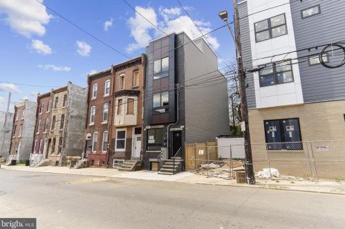 2156 9th St, Philadelphia PA  19148-3138 exterior