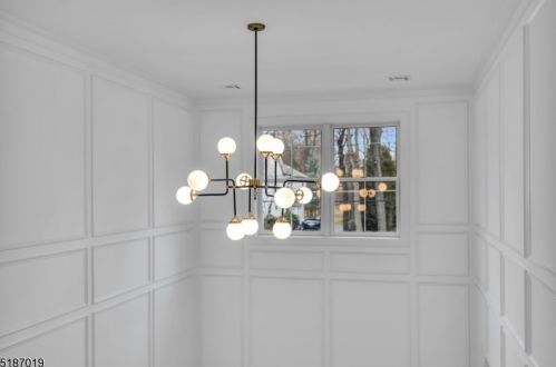 7 Maple St, Chatham Township NJ  07928-1624 exterior