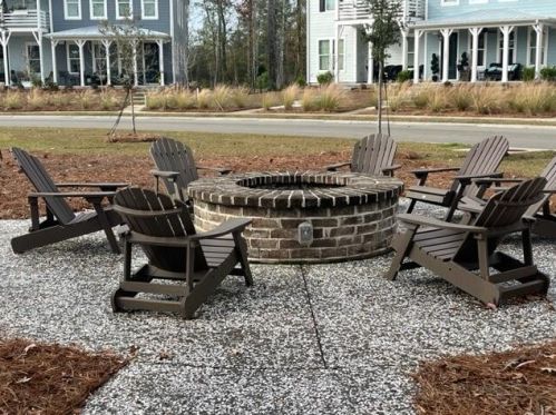 3073 Sturbridge Rd, Mount Pleasant SC  29466-8241 exterior