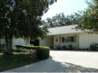 154 Pine St, Homosassa, FL 34446-4658