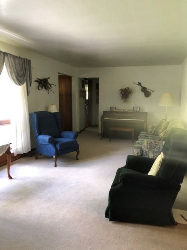 4560 Scrubgrass Rd, Grove City, PA 16127-7216