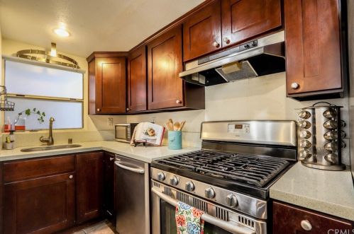 8940 Palika Pl, Garden Grove, CA 92841-4652