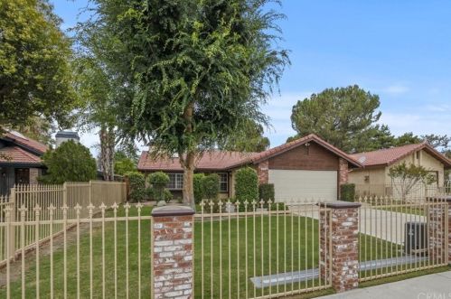 3705 Starwood Ln, Bakersfield, CA 93309-6387