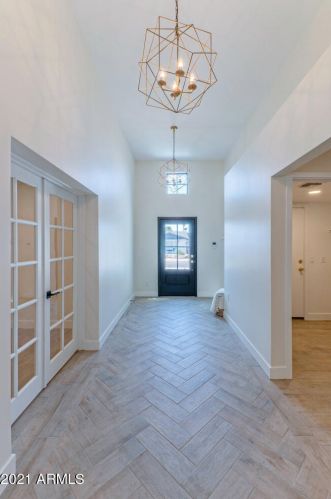 8232 Montecito Ave, Scottsdale AZ  85251-2719 exterior