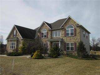 140 Fox Rdg, Nazareth, PA 18064-8109