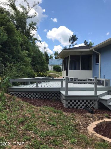 2956 Caledonia St, Marianna FL  32446-3004 exterior