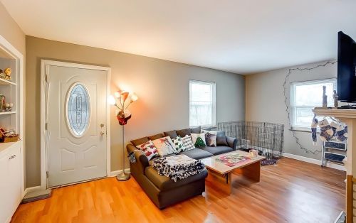 2933 Feltz Ave, Cincinnati OH  45211-4923 exterior