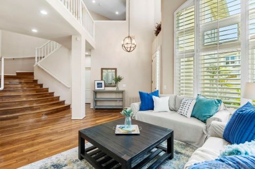 4712 Bryce Cir, Carlsbad CA  92008-4289 exterior