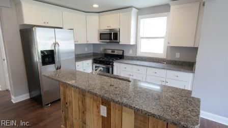 4630 Little John Dr, Norfolk, VA 23513-3710