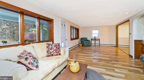 701 Fireline Rd, Palmerton PA  18071-5714 exterior