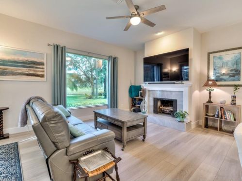 162 Palmetto Dunes Cir, Naples FL  34113-7554 exterior