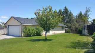 2046 33rd St, Eagle Crest, OR 97756-8050