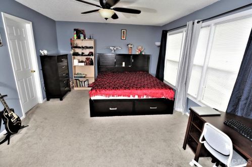 101 Van Liew Ct, East Brunswick NJ  08816-5695 exterior