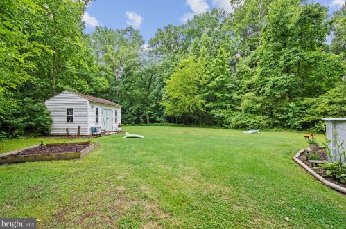 35752 Traci Dr, Laurel DE  19956-4609 exterior