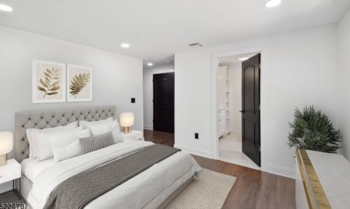 65 Old Stirling Rd, Warren NJ 07059-5810 exterior