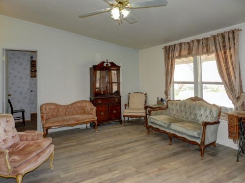 5720 Jo Ann Dr, Mcguireville AZ  exterior