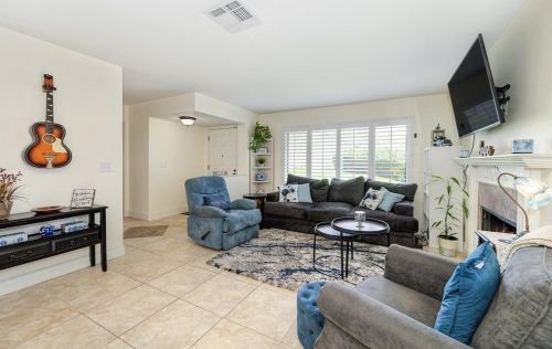 7915 Rocky Point Ct, Citrus Heights CA  95610-7704 exterior