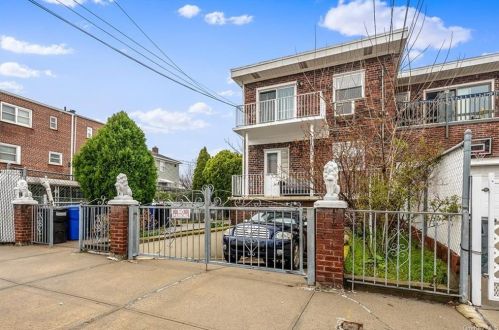 179 Meagher Ave, Bronx, NY 10465-3403