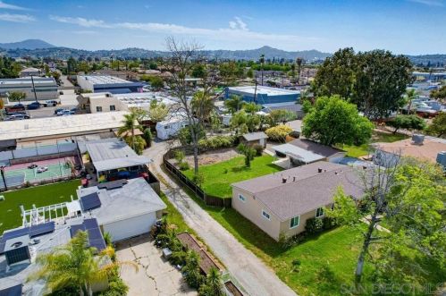 1247 Flamingo Ave, El Cajon CA  92021-3325 exterior