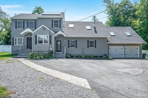491 Bunker Hill Rd, Princeton, NJ 08540-8520