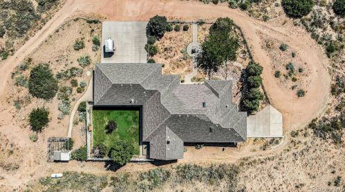 5775 Interstate 25, Pueblo CO 81004-9713 exterior