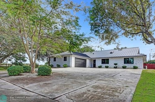 9620 26th Ct, Hollywood FL  33024-8519 exterior