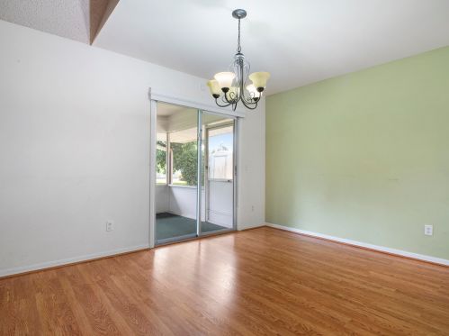 859 4 Ln, Vero Beach FL 32962-1656 exterior