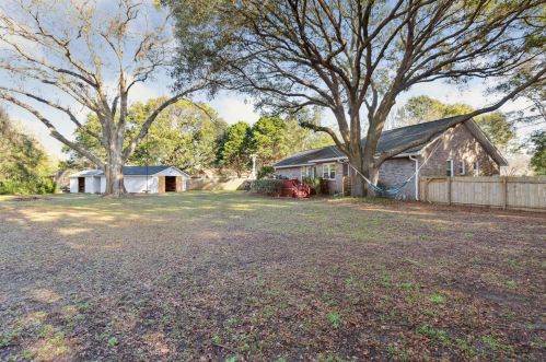 1103 Main Canal Ct, Mount Pleasant SC  29464-4246 exterior