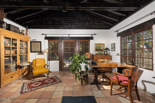 2919 Lake Ave, Altadena CA  91001-1621 exterior