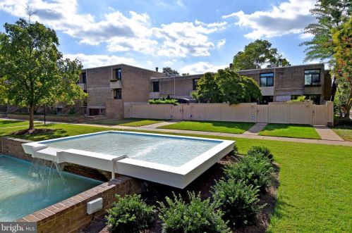 240 M St, Washington, DC 20024-3602