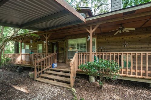 356 County Road 6481, Mont Belvieu TX  77535 exterior