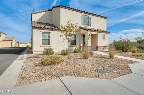 3929 79th Dr, Phoenix AZ  85043 exterior