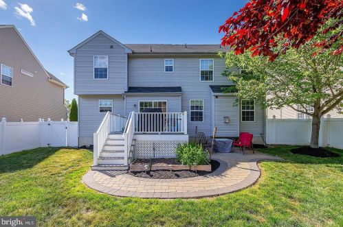 44 Chestnut Hill Ct, Auburn NJ  08085-1251 exterior
