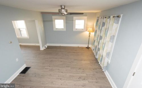 2114 Redwood Ave, Boothwyn, PA 19061-3749