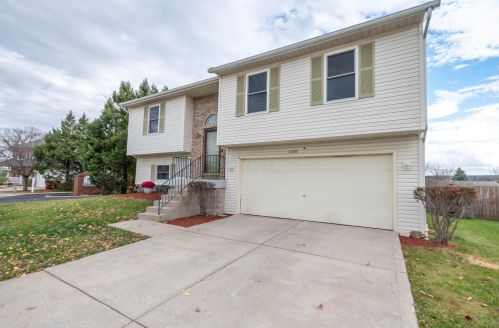 1100 Wesley Dr, London, OH 43140-2151