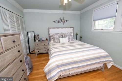 188 Windsor Ave, Southampton PA  18966-3334 exterior