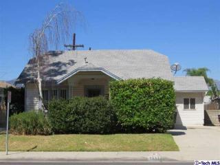1331 Acacia Ave, Glendale, CA 91205-3805